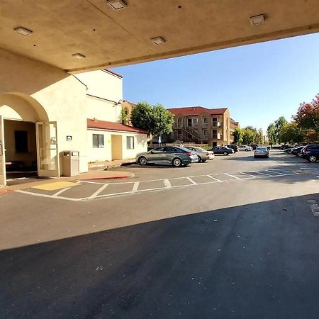 California Inn And Suites, Rancho Cordova Extérieur photo